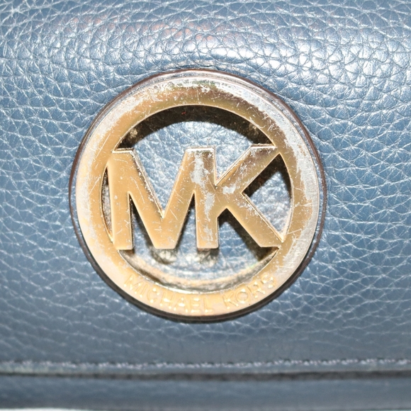 Michael Kors Wallet - Picture 4 of 6
